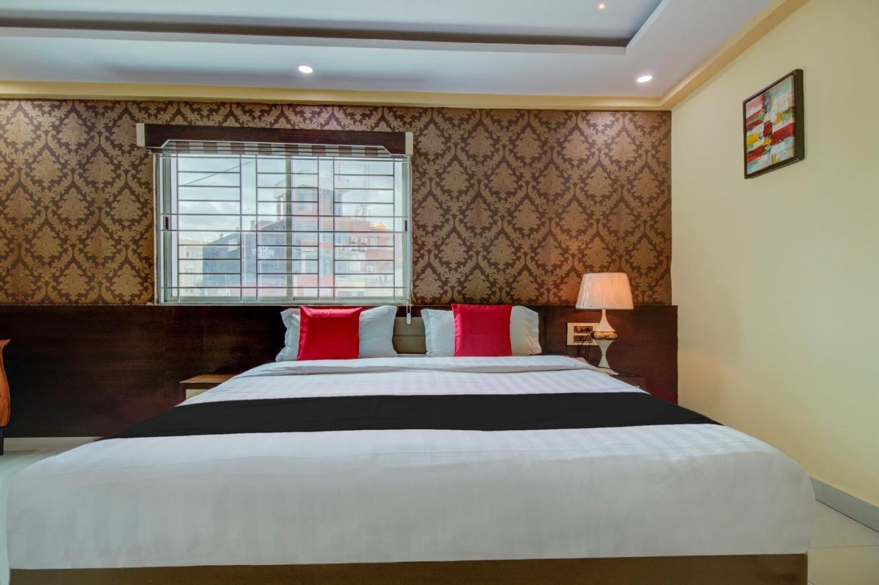 Capital O 5381 The Emirates Hotel Bangalore Eksteriør bilde