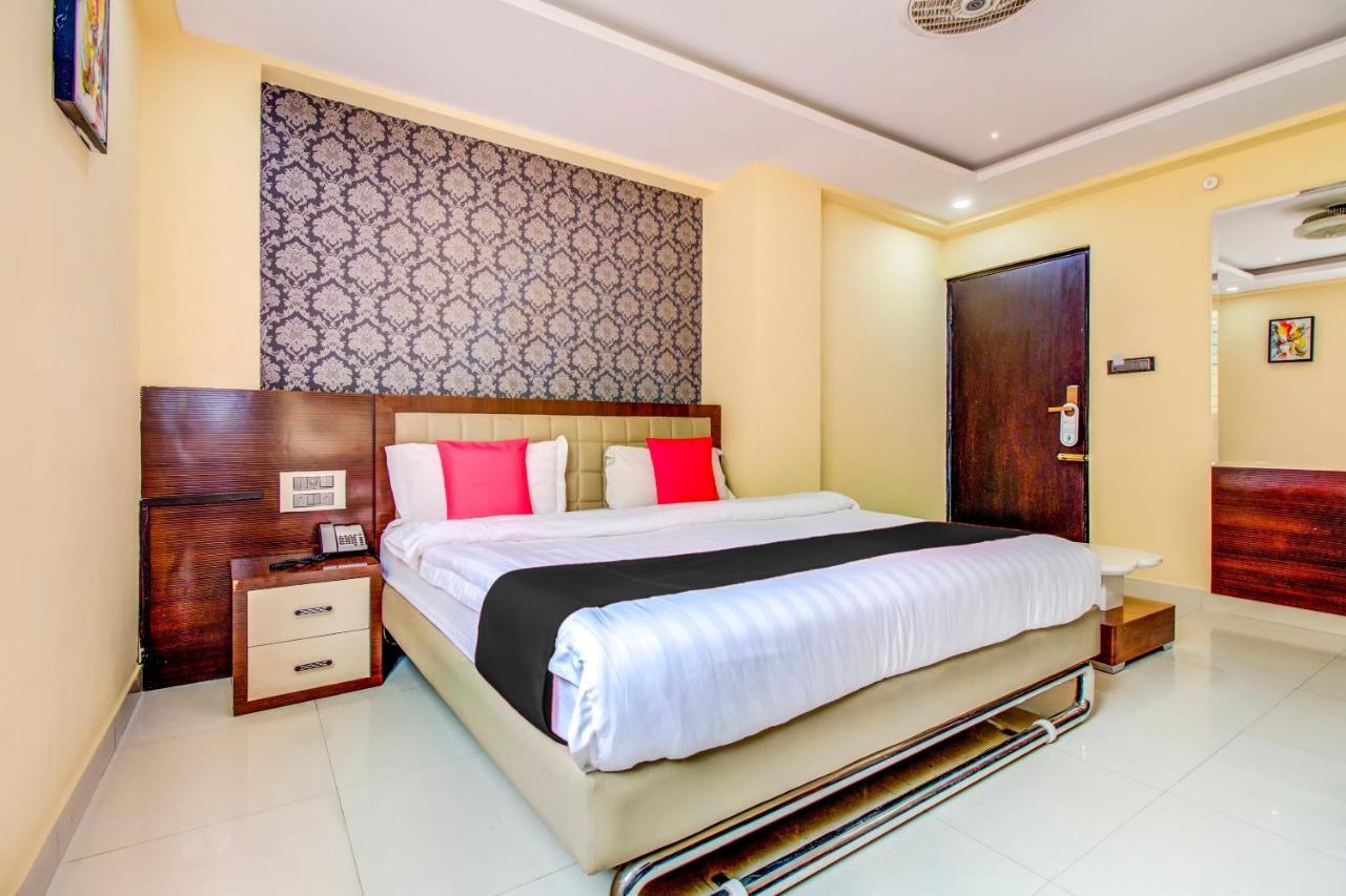 Capital O 5381 The Emirates Hotel Bangalore Eksteriør bilde