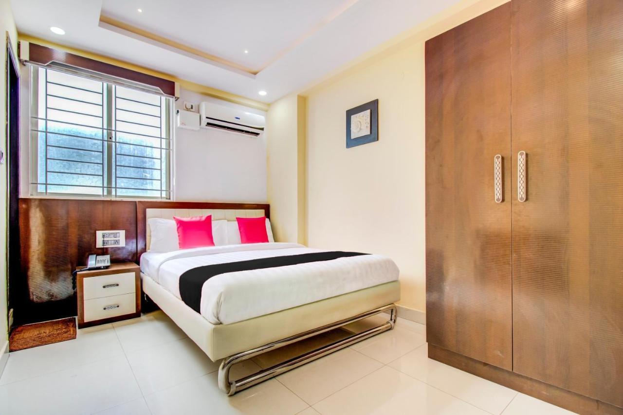 Capital O 5381 The Emirates Hotel Bangalore Eksteriør bilde